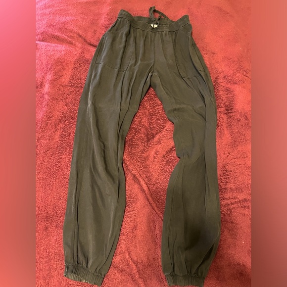 PINK Victoria's Secret Pants - Black joggers